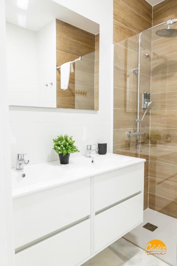 Casa Patio La Vina By Cadiz Time Apartment ภายนอก รูปภาพ